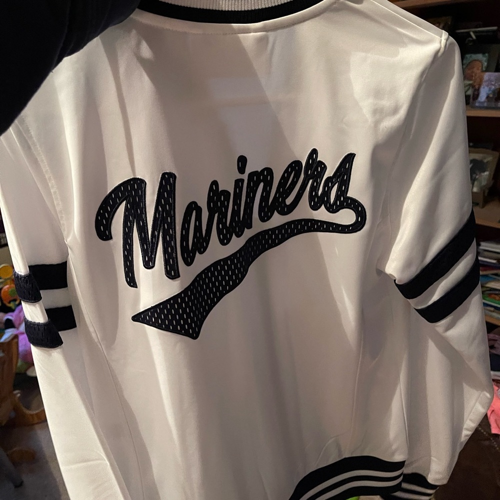 Brand new Seattle Mariners womens jacket size medium with tags